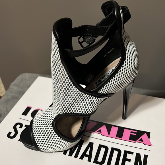 IGGY AZALEA Stve Madden Women High Heel - Picture 5 of 14